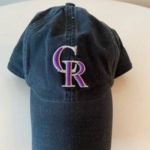 Colorado Rockies slouch fitted hat